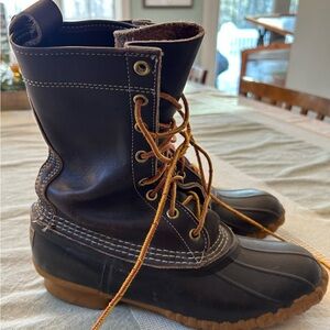 LL Bean size 6 Bean Boots - Unlined